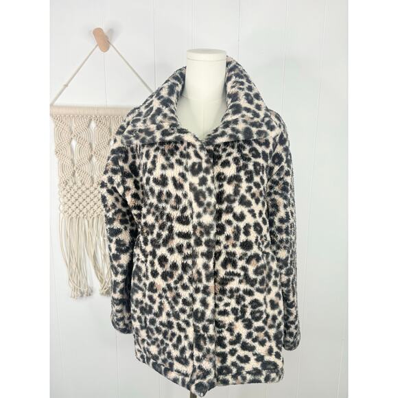 Billabong Cozy Days Leopard Print Sherpa Jacket Womens Small Fleece Teddy Coat - Picture 3 of 10